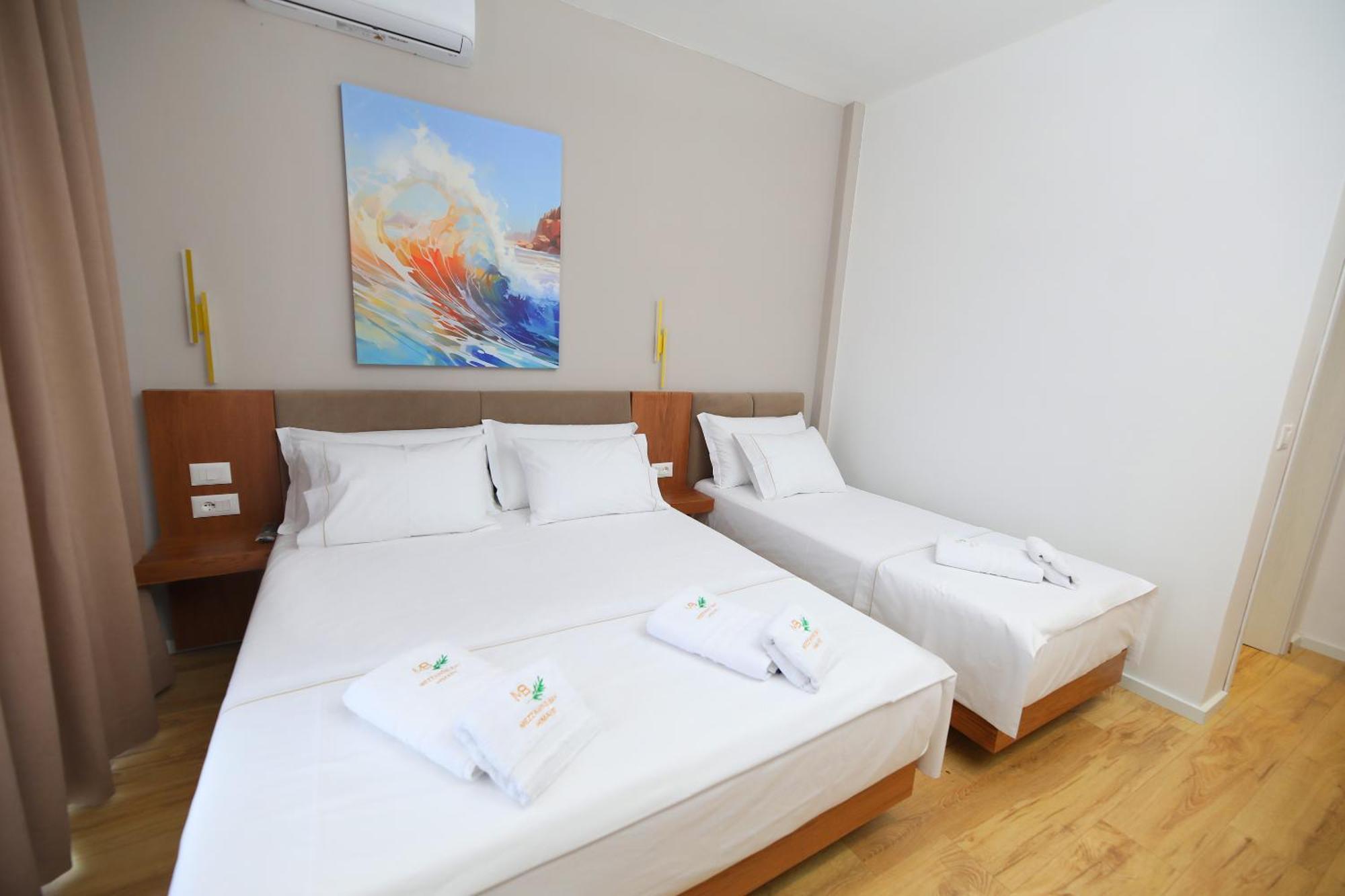 Mezzanine Bay Hotel Himare Exterior foto