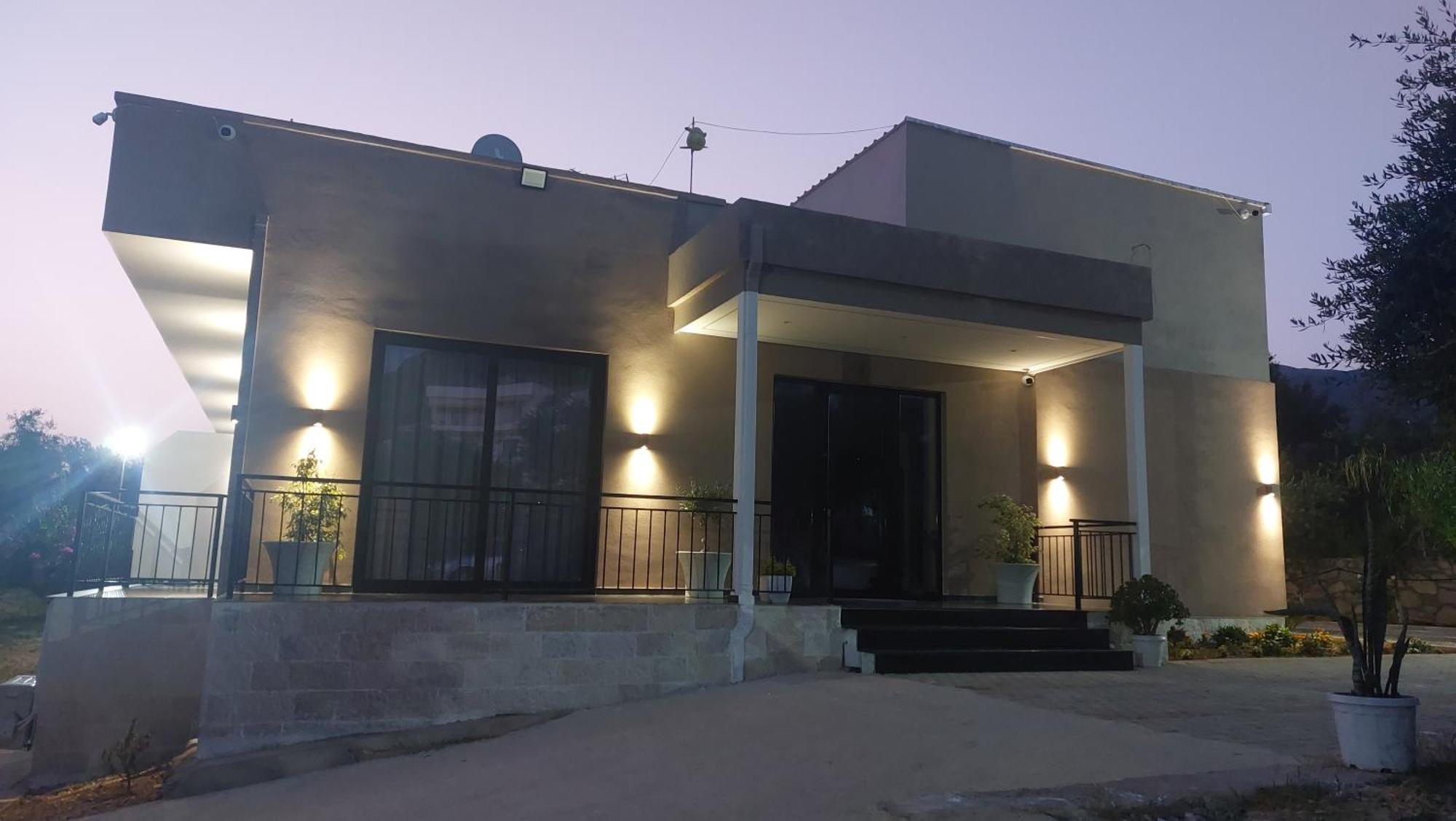 Mezzanine Bay Hotel Himare Exterior foto